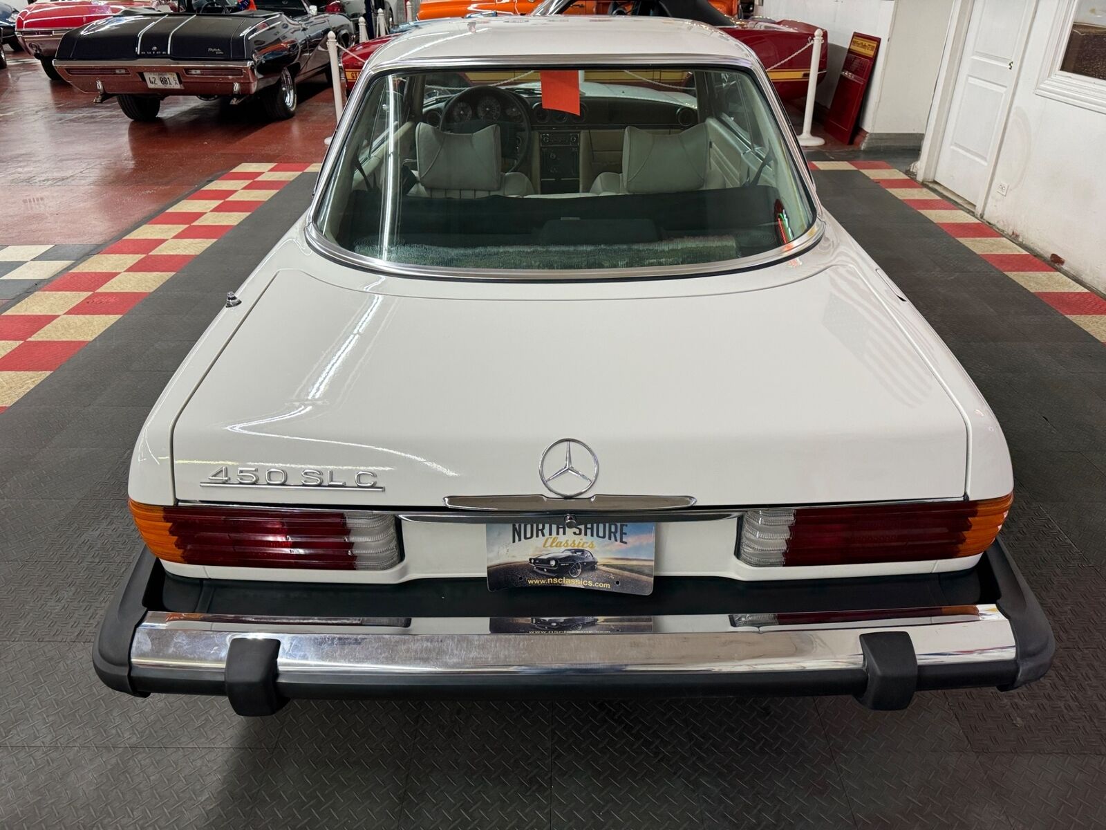 Mercedes-Benz-400-Series-1977-11