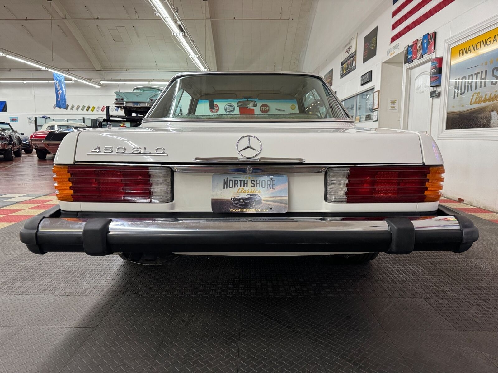 Mercedes-Benz-400-Series-1977-12