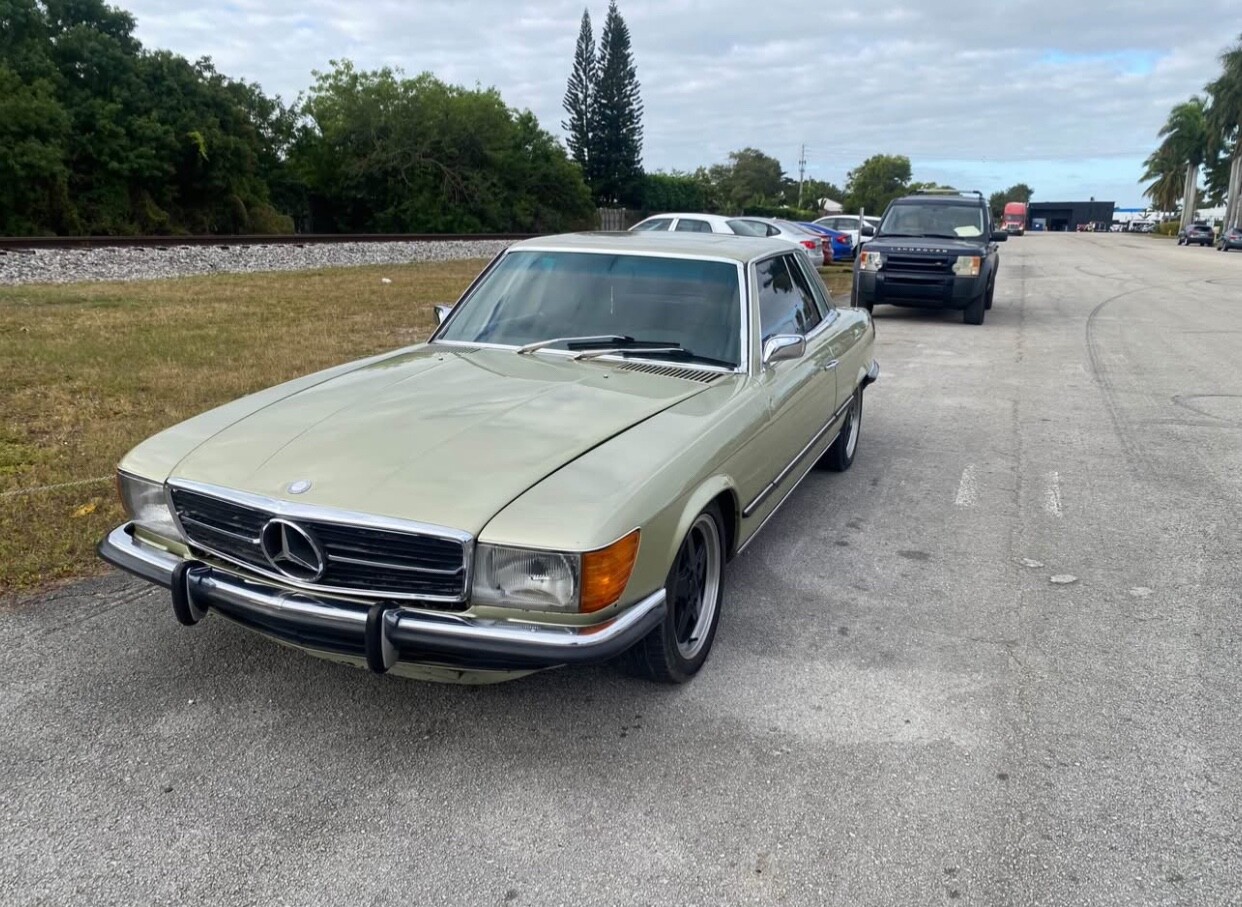 Mercedes-Benz-400-Series-1979-Coupe-7