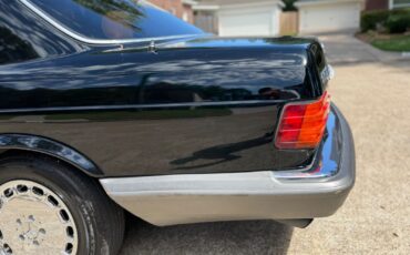 Mercedes-Benz-420-SEL-Classic-4-Door-Sedan-1986-Sedan-11