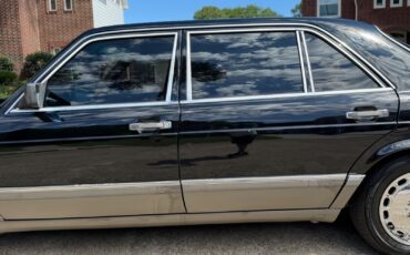 Mercedes-Benz-420-SEL-Classic-4-Door-Sedan-1986-Sedan-12