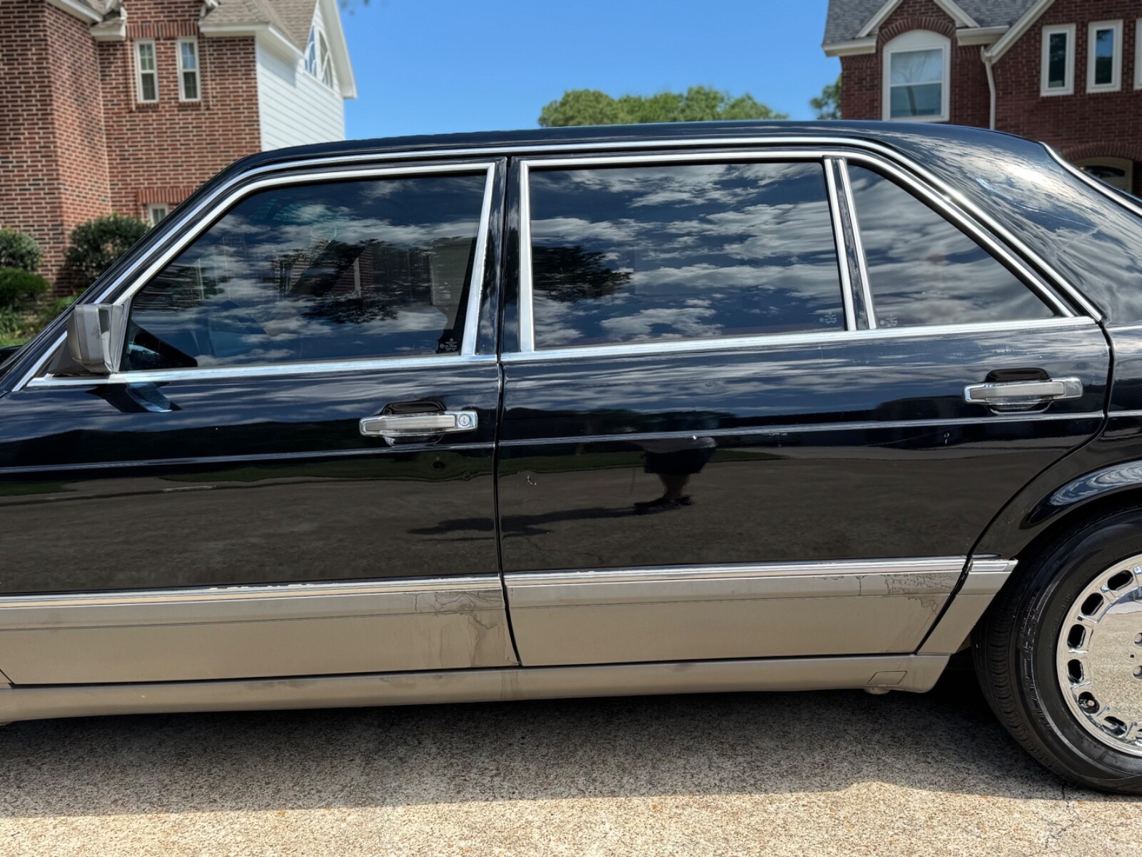 Mercedes-Benz-420-SEL-Classic-4-Door-Sedan-1986-Sedan-12