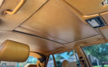Mercedes-Benz-420-SEL-Classic-4-Door-Sedan-1986-Sedan-25