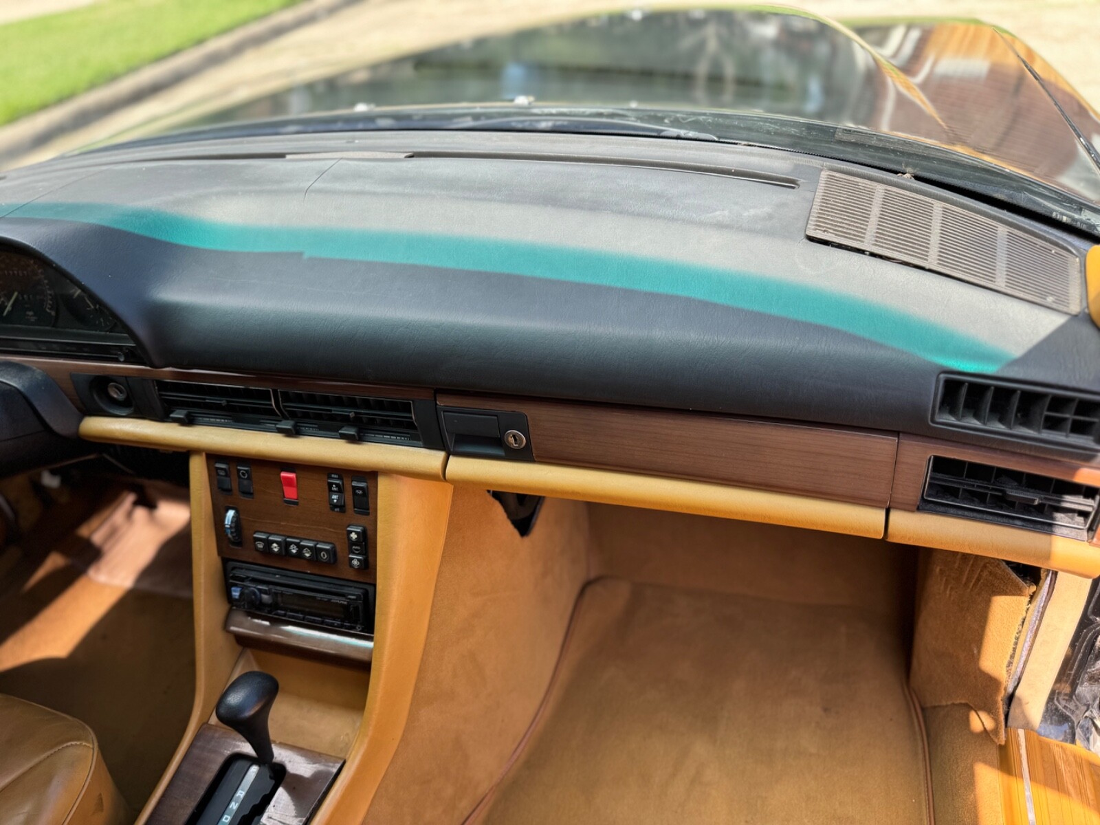 Mercedes-Benz-420-SEL-Classic-4-Door-Sedan-1986-Sedan-26