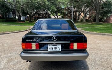 Mercedes-Benz-420-SEL-Classic-4-Door-Sedan-1986-Sedan-3