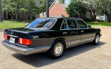 Mercedes-Benz-420-SEL-Classic-4-Door-Sedan-1986-Sedan-4