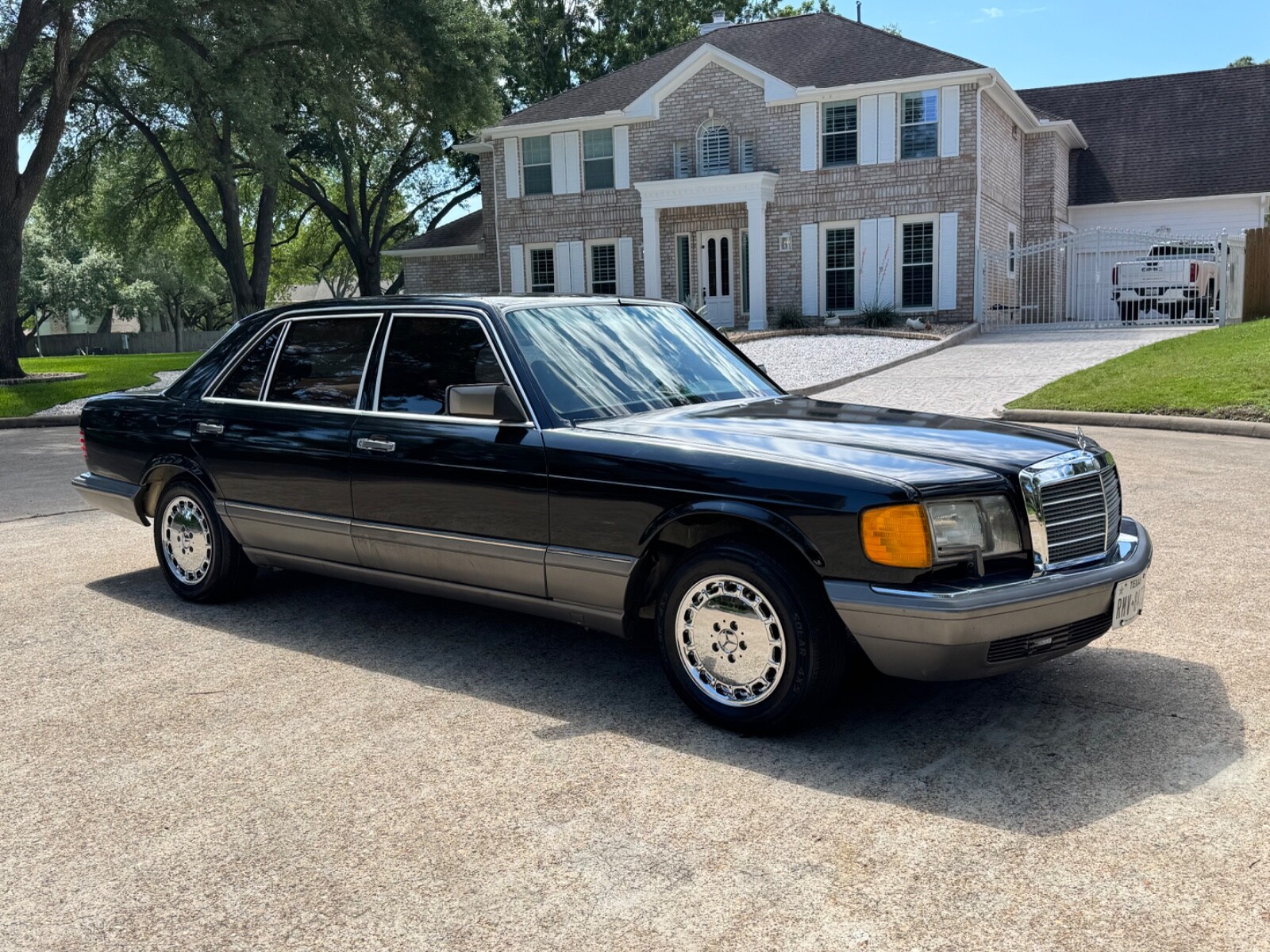Mercedes-Benz-420-SEL-Classic-4-Door-Sedan-1986-Sedan-6
