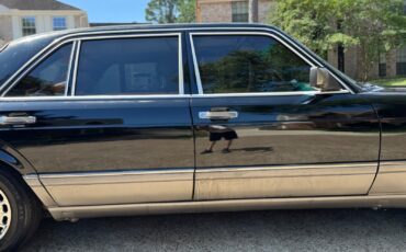 Mercedes-Benz-420-SEL-Classic-4-Door-Sedan-1986-Sedan-8