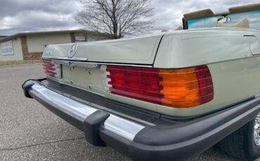 Mercedes-Benz-450-SL-Convertible-1976-Convertible-22