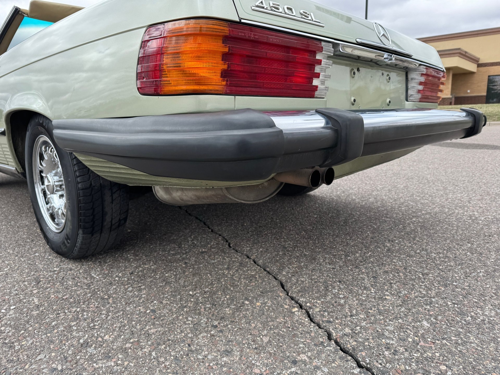 Mercedes-Benz-450-SL-Convertible-1976-Convertible-25