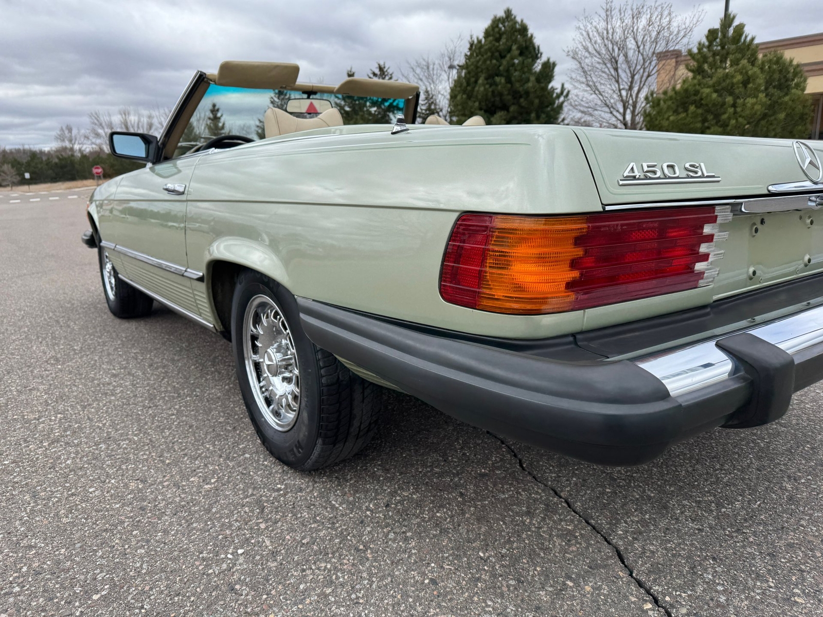 Mercedes-Benz-450-SL-Convertible-1976-Convertible-27