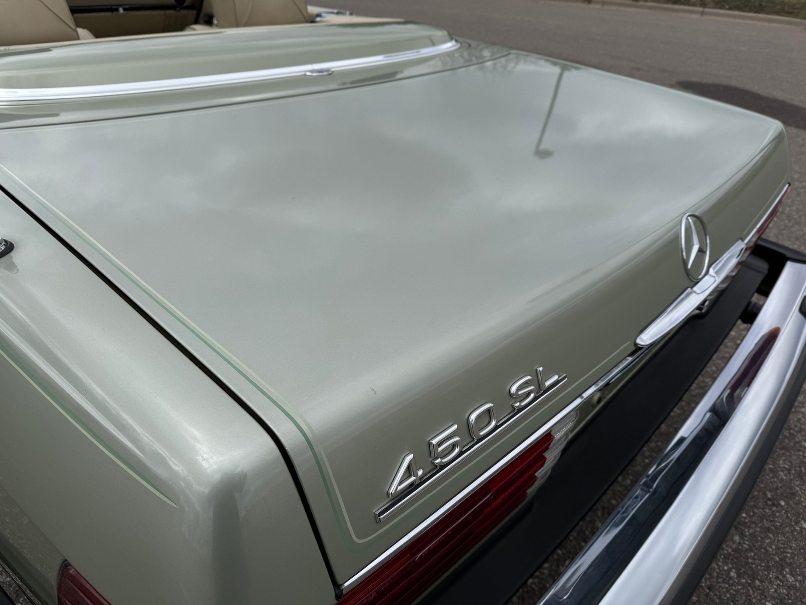 Mercedes-Benz-450-SL-Convertible-1976-Convertible-35