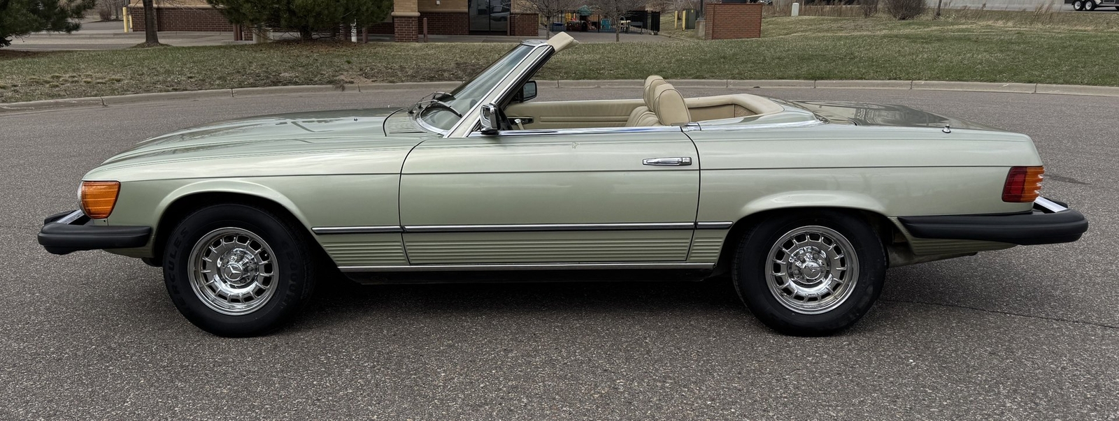 Mercedes-Benz-450-SL-Convertible-1976-Convertible-5