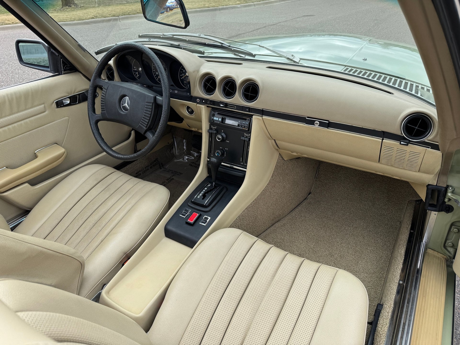 Mercedes-Benz-450-SL-Convertible-1976-Convertible-9