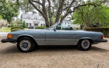 Mercedes-Benz-450SL-1977-Convertible-3