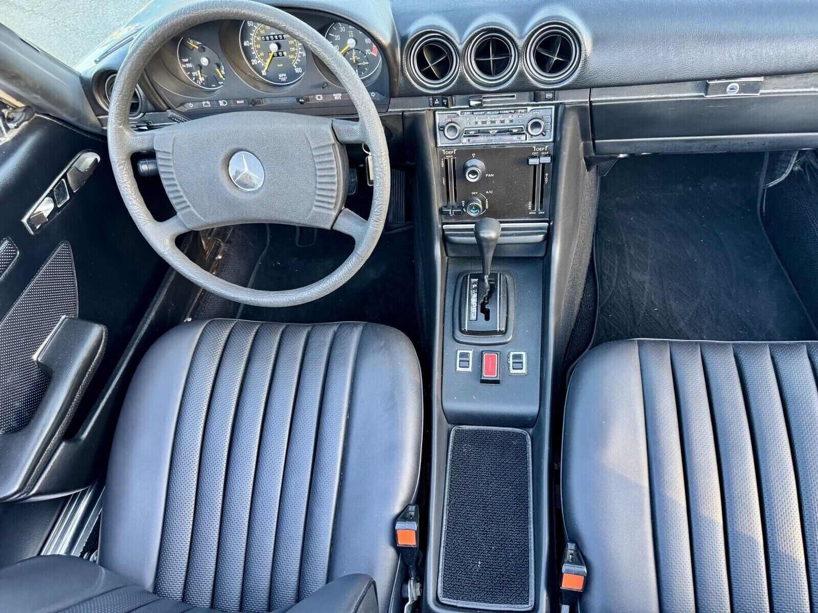 Mercedes-Benz-450SL-1977-Convertible-5