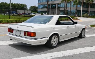 Mercedes-Benz-500-Series-1985-2D-3