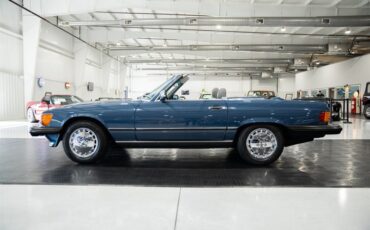 Mercedes-Benz-500-Series-1986-2d-Coupe-Roadster-26