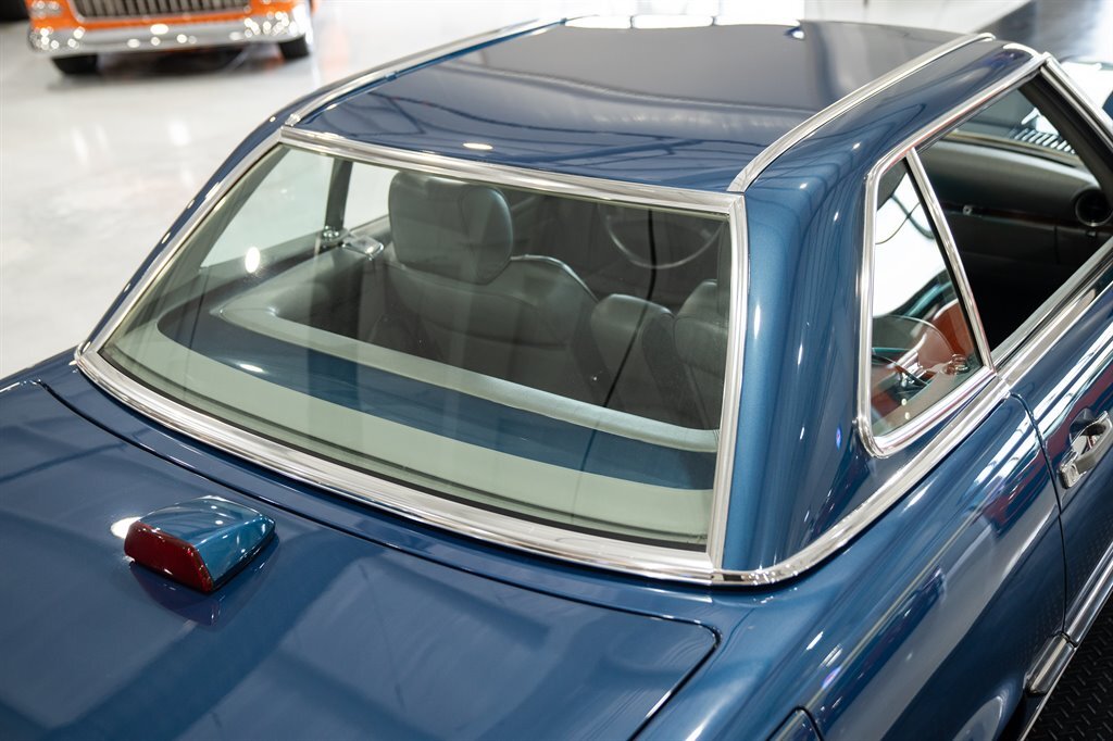 Mercedes-Benz-500-Series-1986-2d-Coupe-Roadster-37