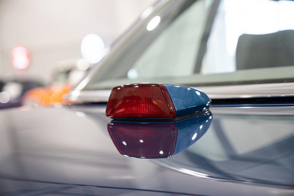 Mercedes-Benz-500-Series-1986-2d-Coupe-Roadster-38