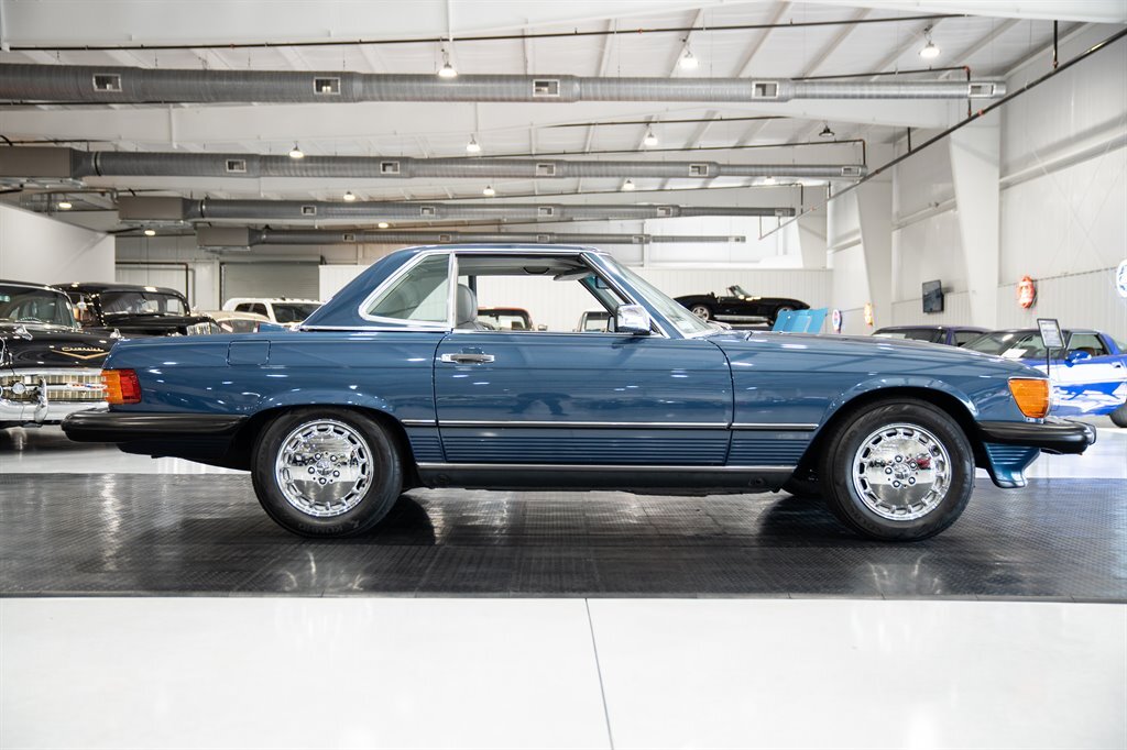 Mercedes-Benz-500-Series-1986-2d-Coupe-Roadster-7