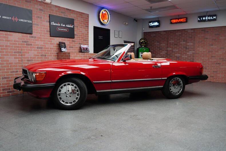 Mercedes-Benz 500-Series 1986 Convertible
