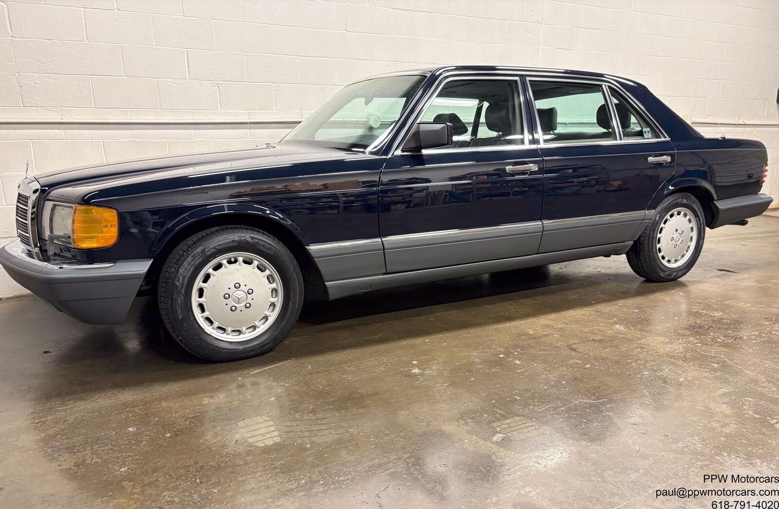 Mercedes-Benz-500-Series-1987-1
