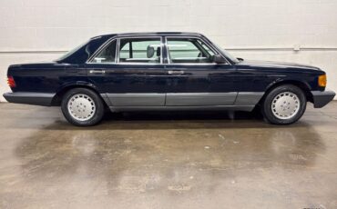 Mercedes-Benz-500-Series-1987-10