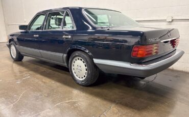 Mercedes-Benz-500-Series-1987-2