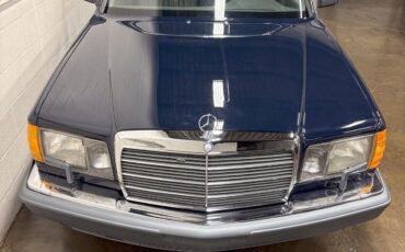 Mercedes-Benz-500-Series-1987-21