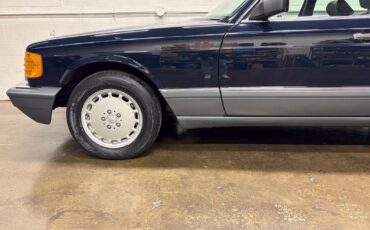 Mercedes-Benz-500-Series-1987-7