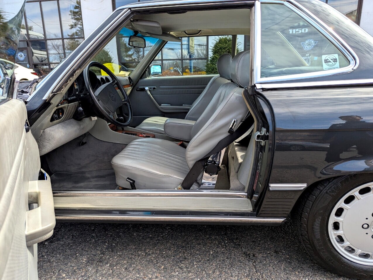 Mercedes-Benz-500-Series-1987-Convertible-11