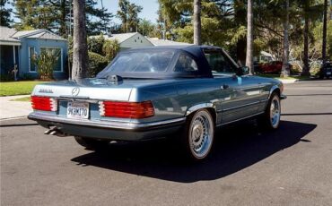 Mercedes-Benz-500-Series-1987-Convertible-12