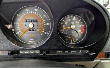 Mercedes-Benz-500-Series-1987-Convertible-18