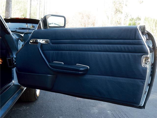 Mercedes-Benz-500-Series-1987-Convertible-18