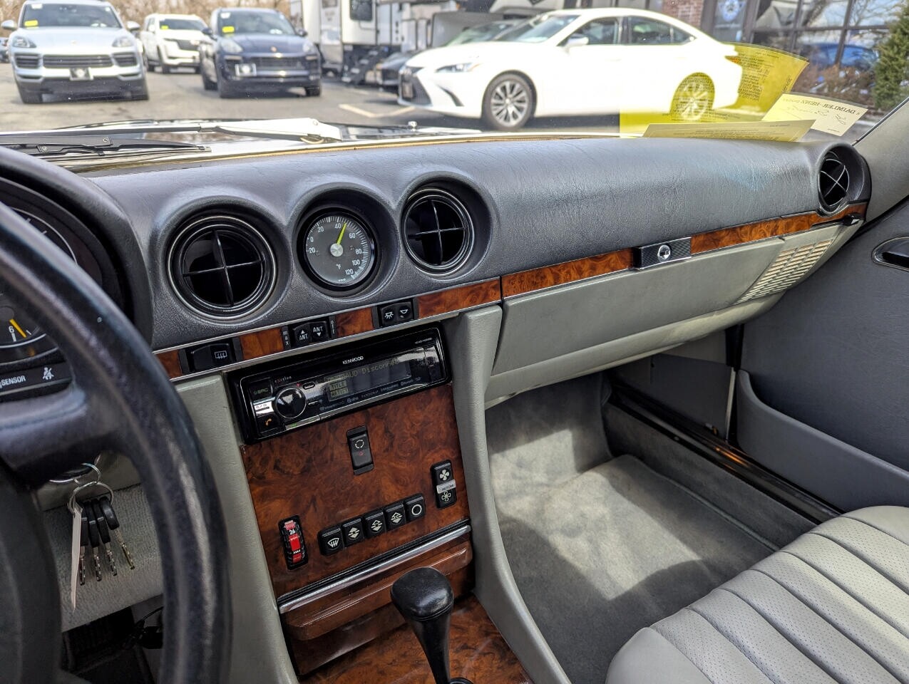 Mercedes-Benz-500-Series-1987-Convertible-19