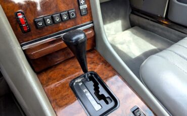 Mercedes-Benz-500-Series-1987-Convertible-23