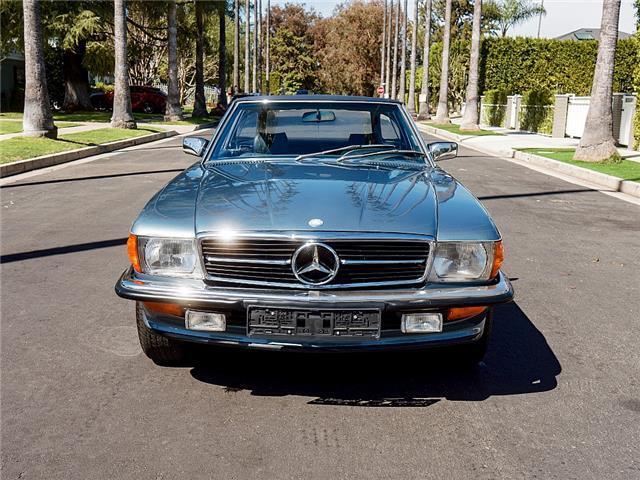 Mercedes-Benz-500-Series-1987-Convertible-26