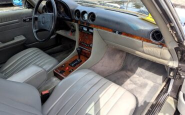 Mercedes-Benz-500-Series-1987-Convertible-29
