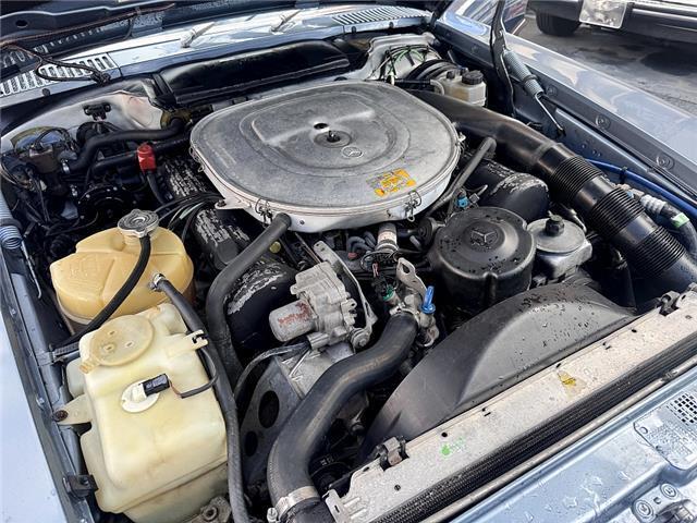 Mercedes-Benz-500-Series-1987-Convertible-30