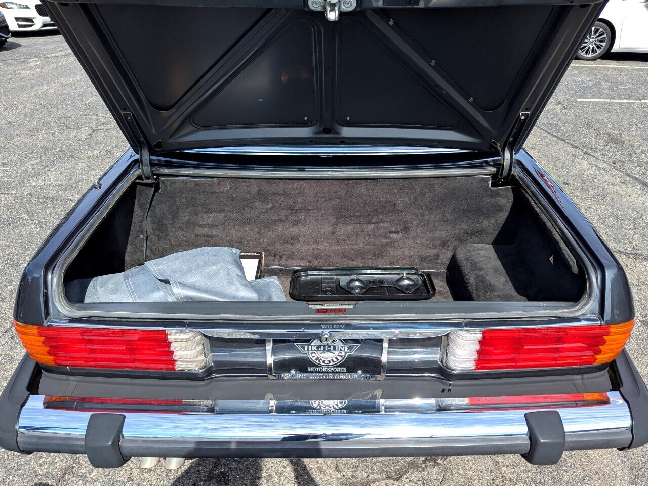 Mercedes-Benz-500-Series-1987-Convertible-34