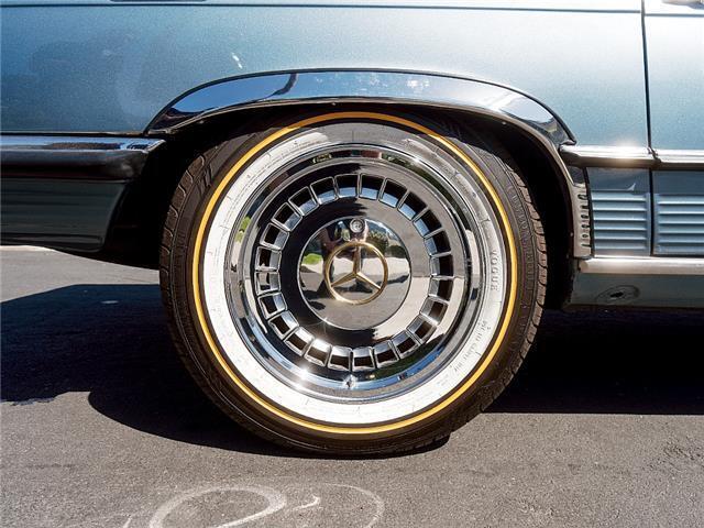 Mercedes-Benz-500-Series-1987-Convertible-34