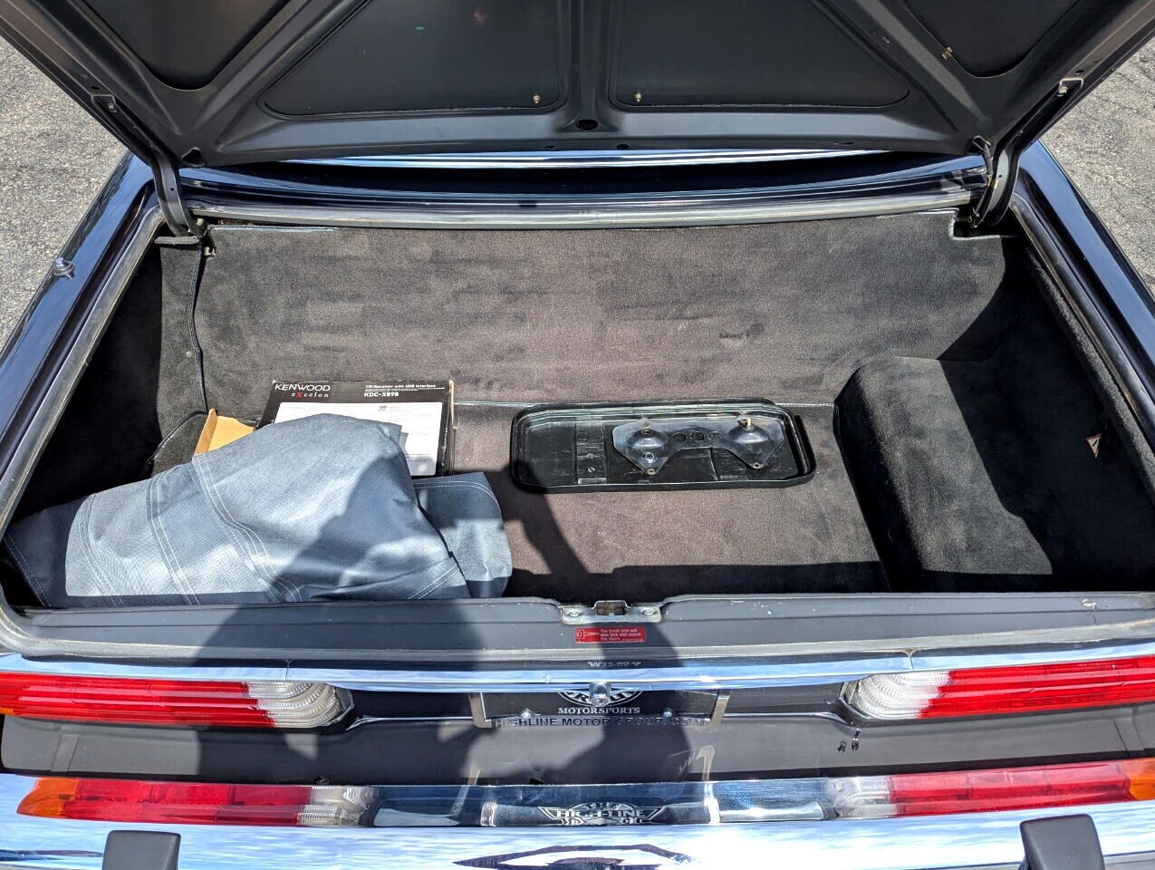 Mercedes-Benz-500-Series-1987-Convertible-35