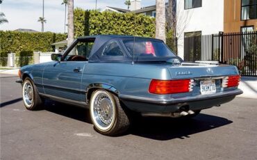Mercedes-Benz-500-Series-1987-Convertible-6