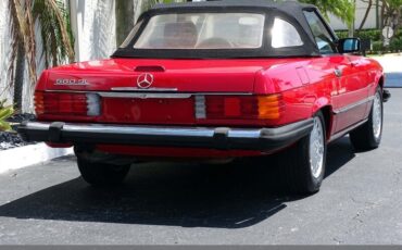 Mercedes-Benz-500-Series-1989-14