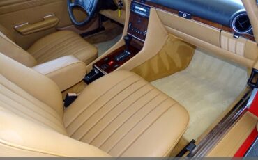Mercedes-Benz-500-Series-1989-33