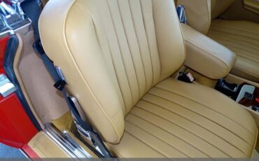 Mercedes-Benz-500-Series-1989-34
