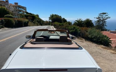Mercedes-Benz-500-Series-1991-Convertible-26
