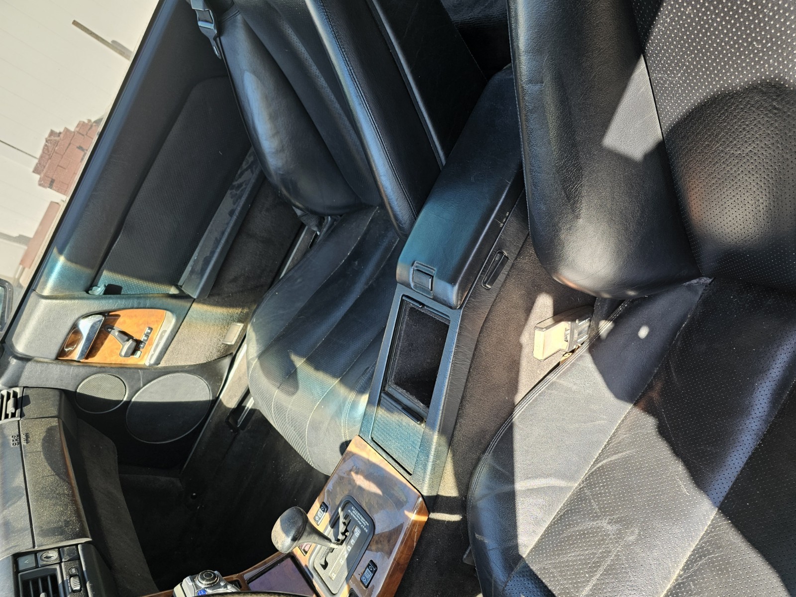Mercedes-Benz-500-Series-1991-Convertible-7