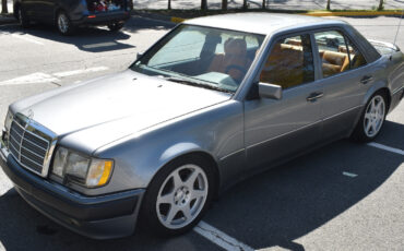 Mercedes-Benz-500-Series-1992-Sedan-1